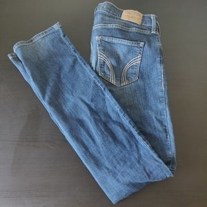 Hollister Laguna Skinny jeans (Size 5S: 27" x 31")